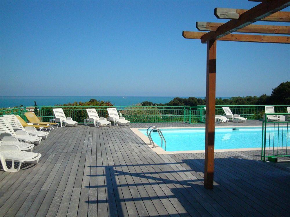 וילנב-לובה Inter-Hotel Sea Side Park מראה חיצוני תמונה