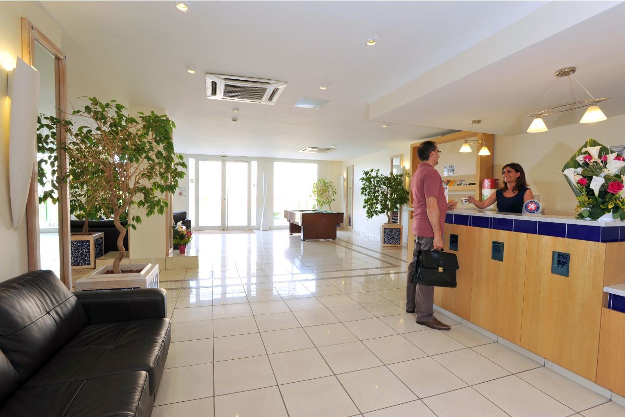 וילנב-לובה Inter-Hotel Sea Side Park מראה חיצוני תמונה