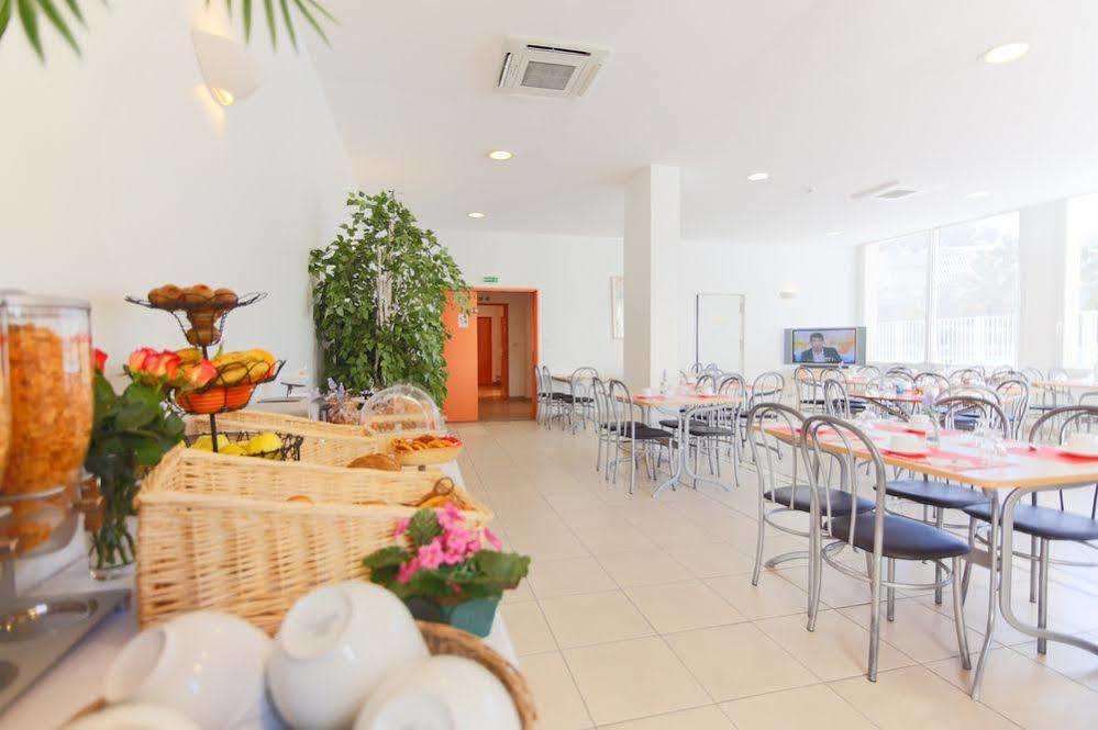 וילנב-לובה Inter-Hotel Sea Side Park מראה חיצוני תמונה