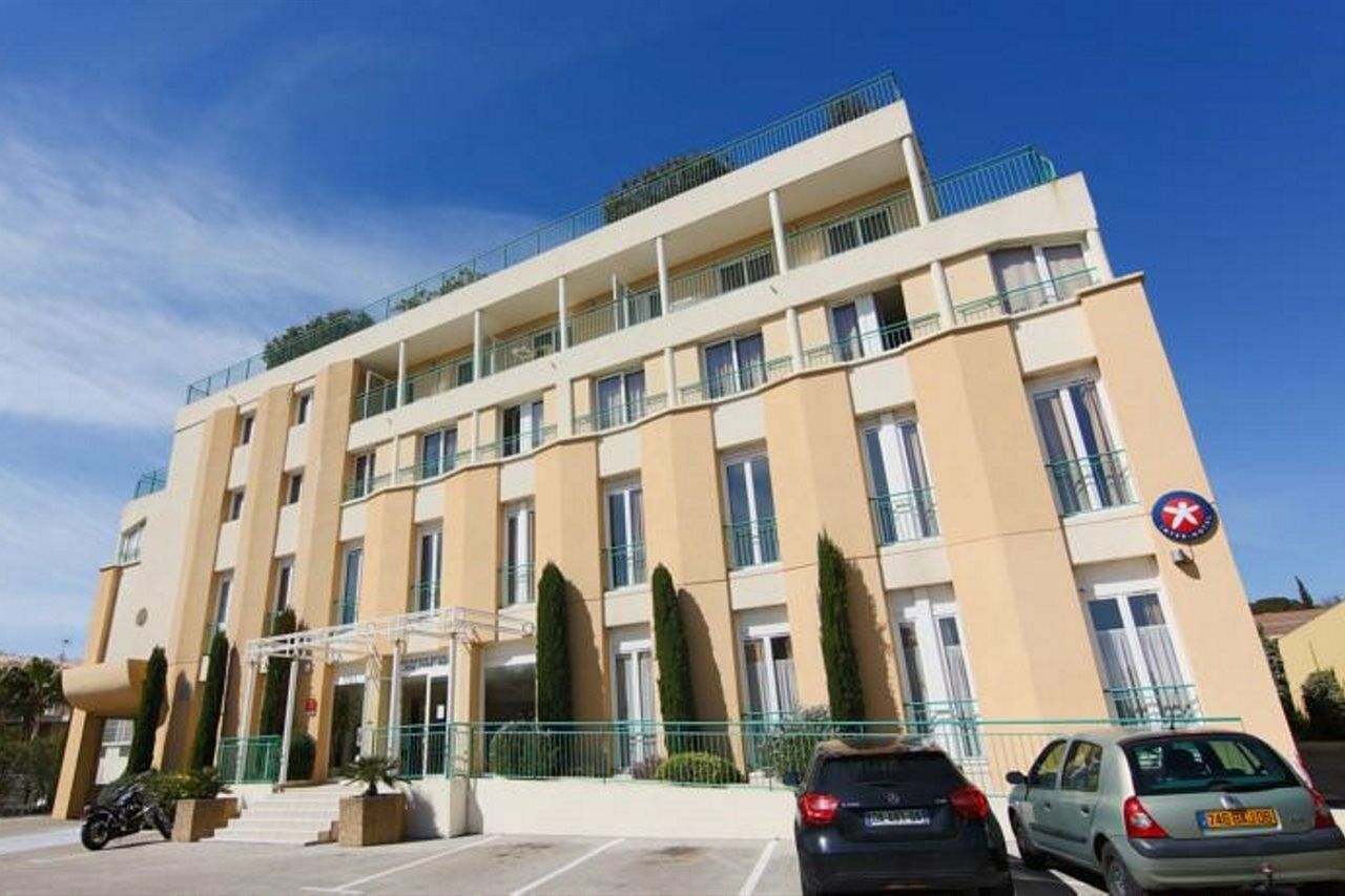 וילנב-לובה Inter-Hotel Sea Side Park מראה חיצוני תמונה